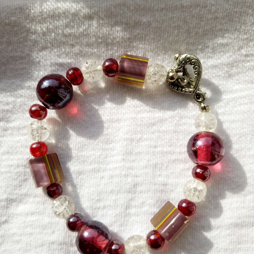 2 bracelets